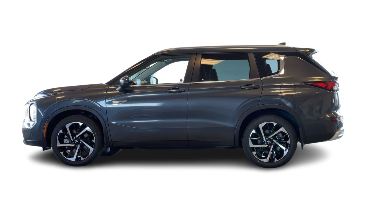 2025 Mitsubishi OUTLANDER PHEV in Regina, Saskatchewan