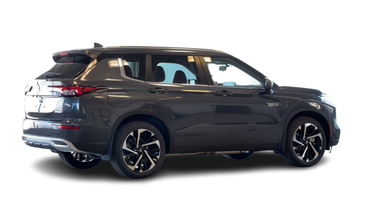 2025 Mitsubishi OUTLANDER PHEV in Regina, Saskatchewan