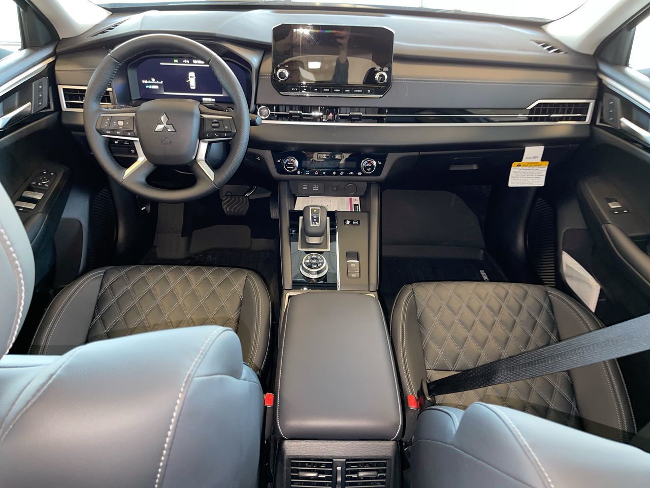 2025 Mitsubishi OUTLANDER PHEV in Regina, Saskatchewan