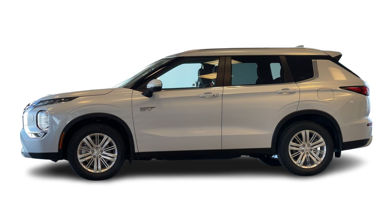 2025 Mitsubishi OUTLANDER PHEV in Regina, Saskatchewan