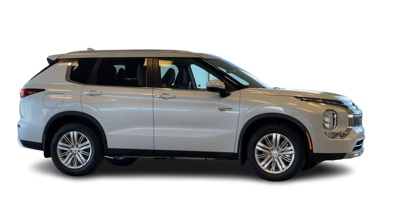 2025 Mitsubishi OUTLANDER PHEV in Regina, Saskatchewan