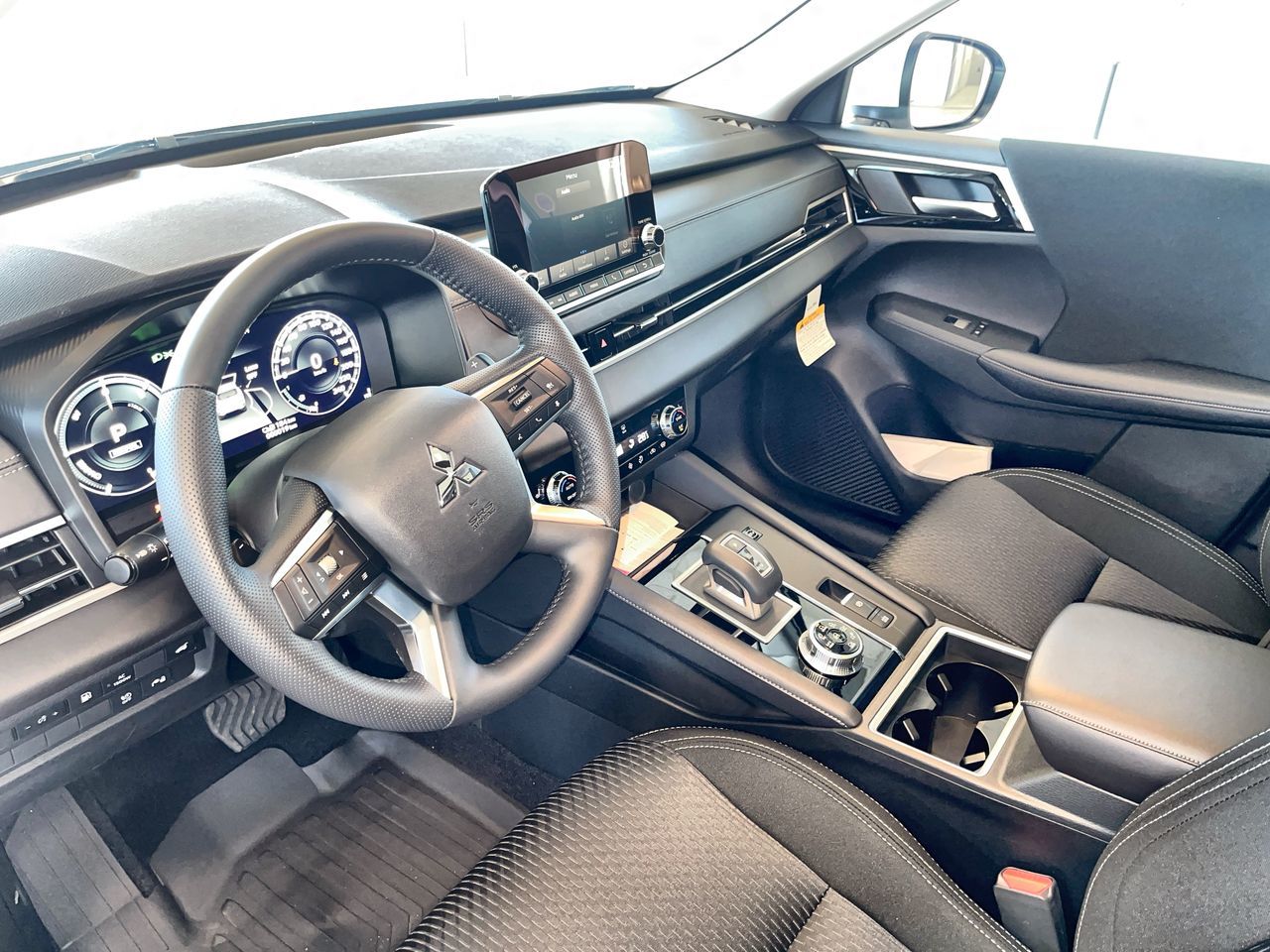 2025 Mitsubishi OUTLANDER PHEV in Regina, Saskatchewan