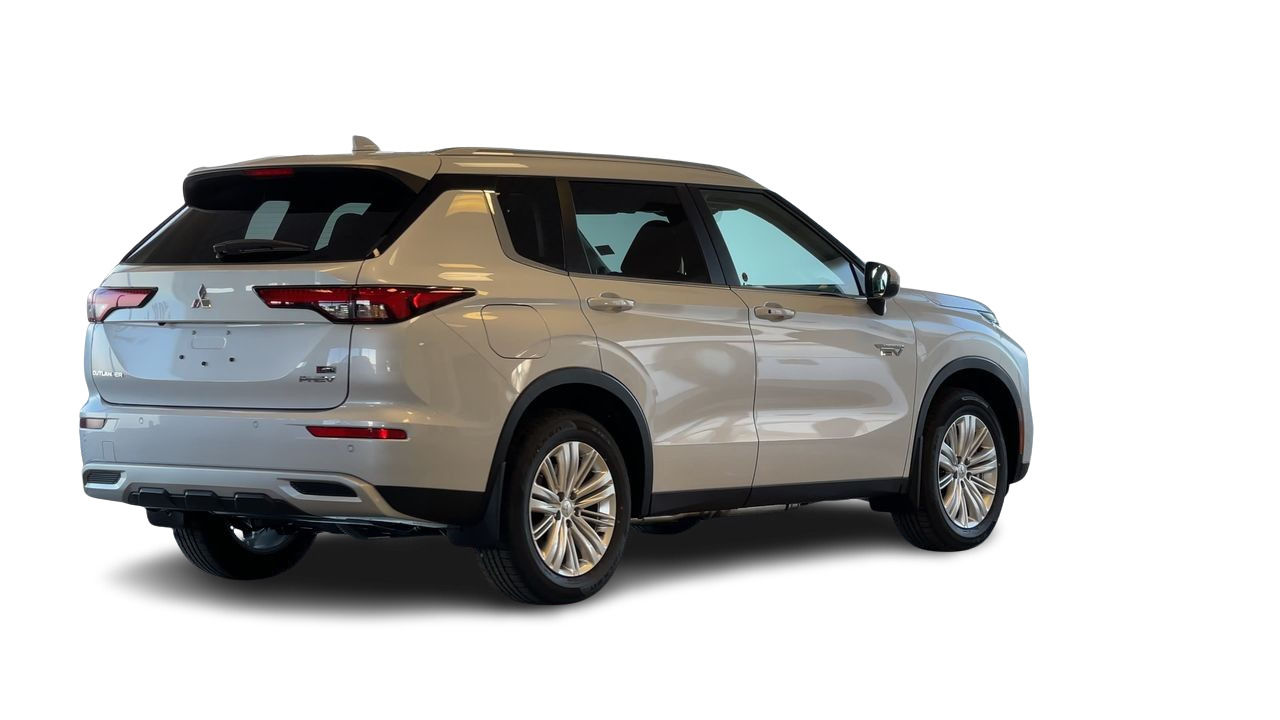 2025 Mitsubishi OUTLANDER PHEV in Regina, Saskatchewan