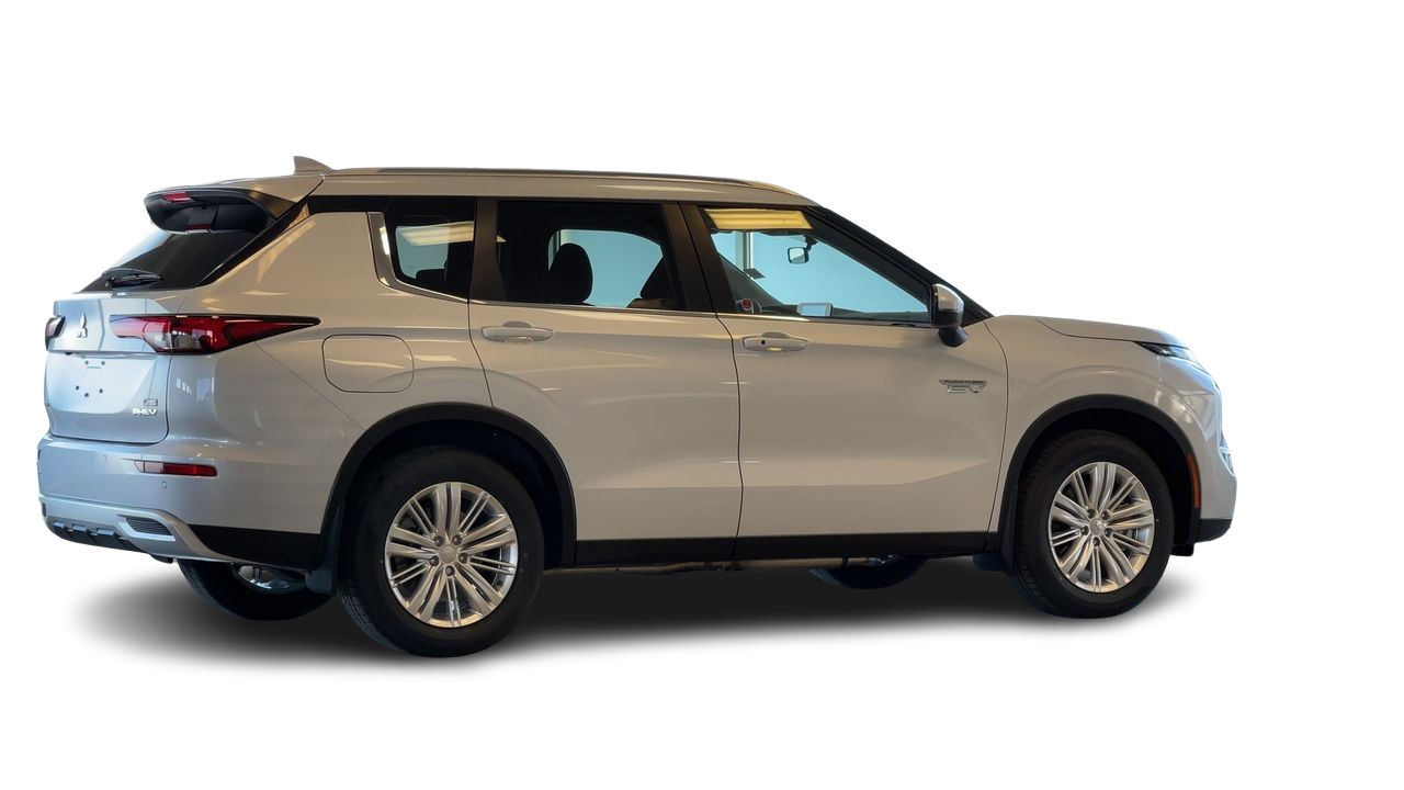 2025 Mitsubishi OUTLANDER PHEV in Regina, Saskatchewan