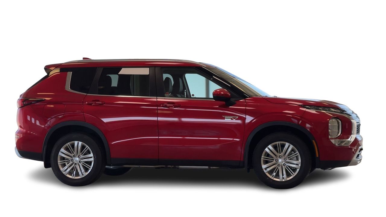 2025 Mitsubishi OUTLANDER PHEV in Regina, Saskatchewan