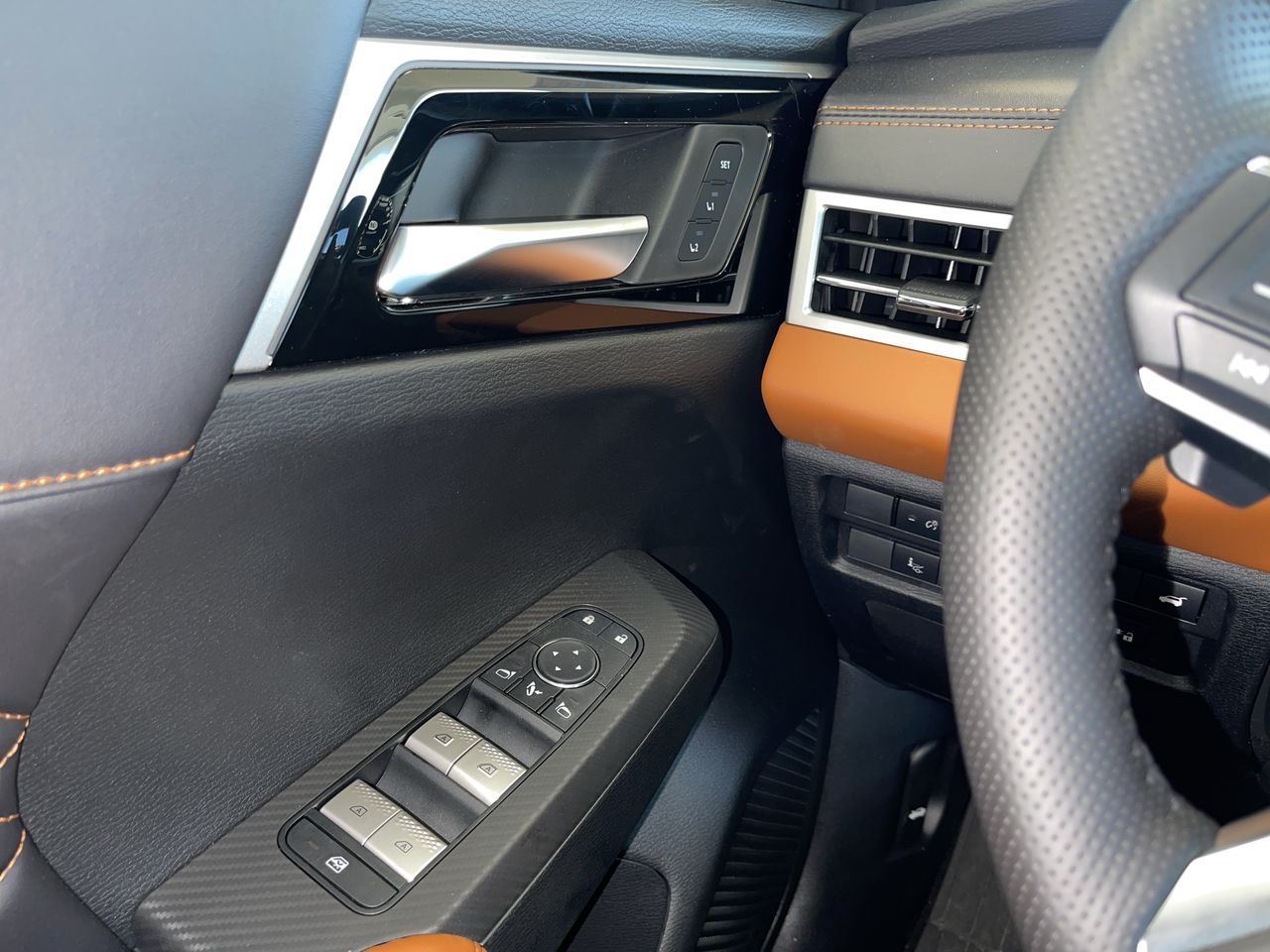 2025 Mitsubishi OUTLANDER PHEV in Regina, Saskatchewan