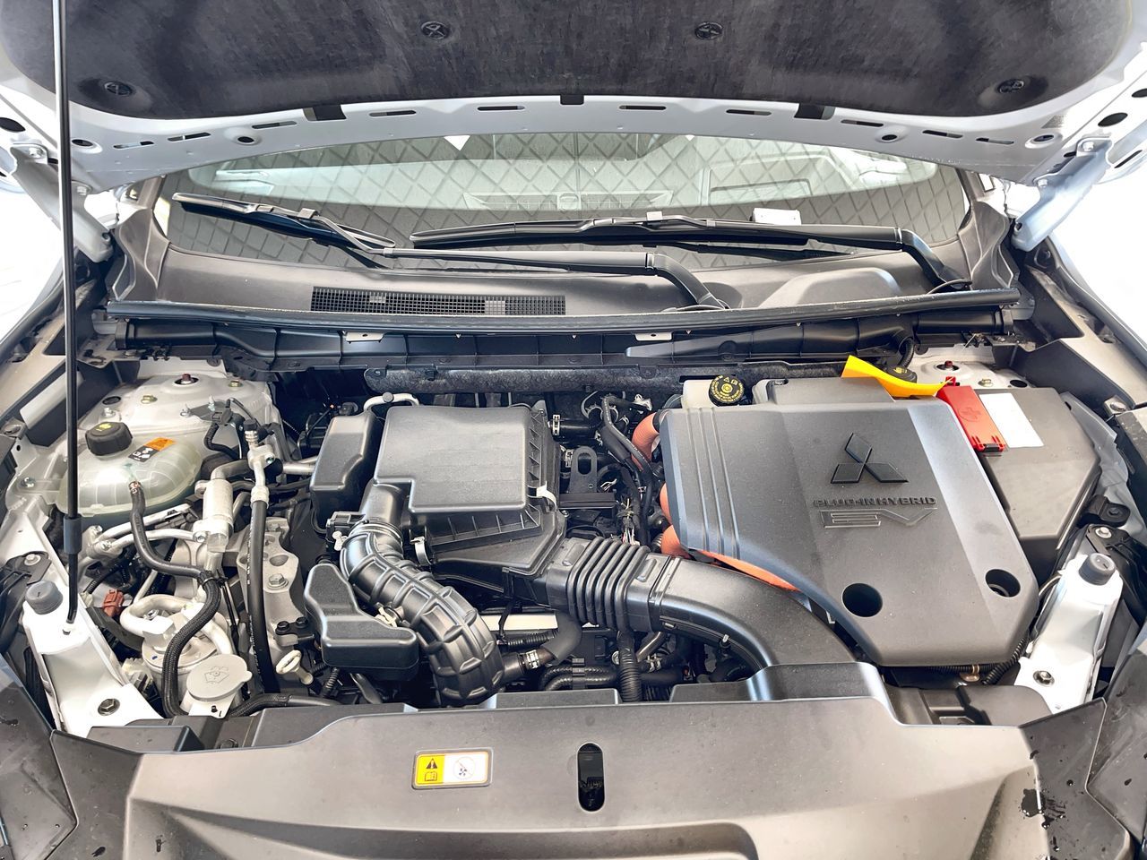 2025 Mitsubishi OUTLANDER PHEV in Regina, Saskatchewan
