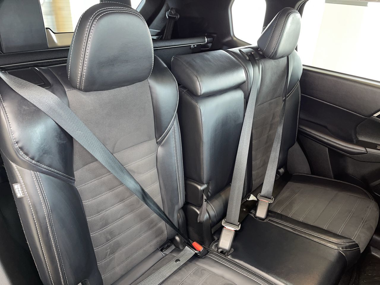 2024 Mitsubishi Outlander Plug-In Hybrid