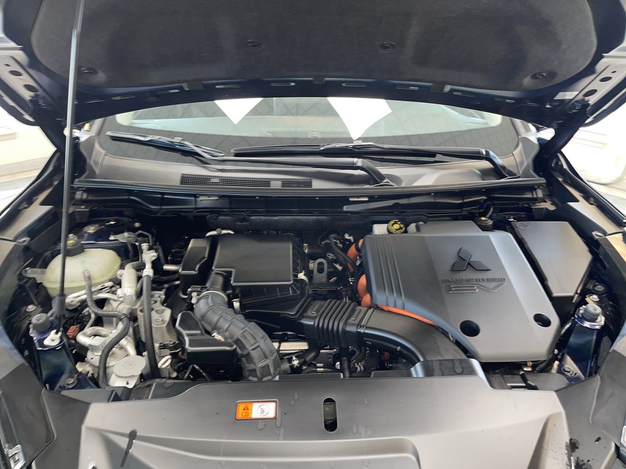 2024 Mitsubishi Outlander Plug-In Hybrid