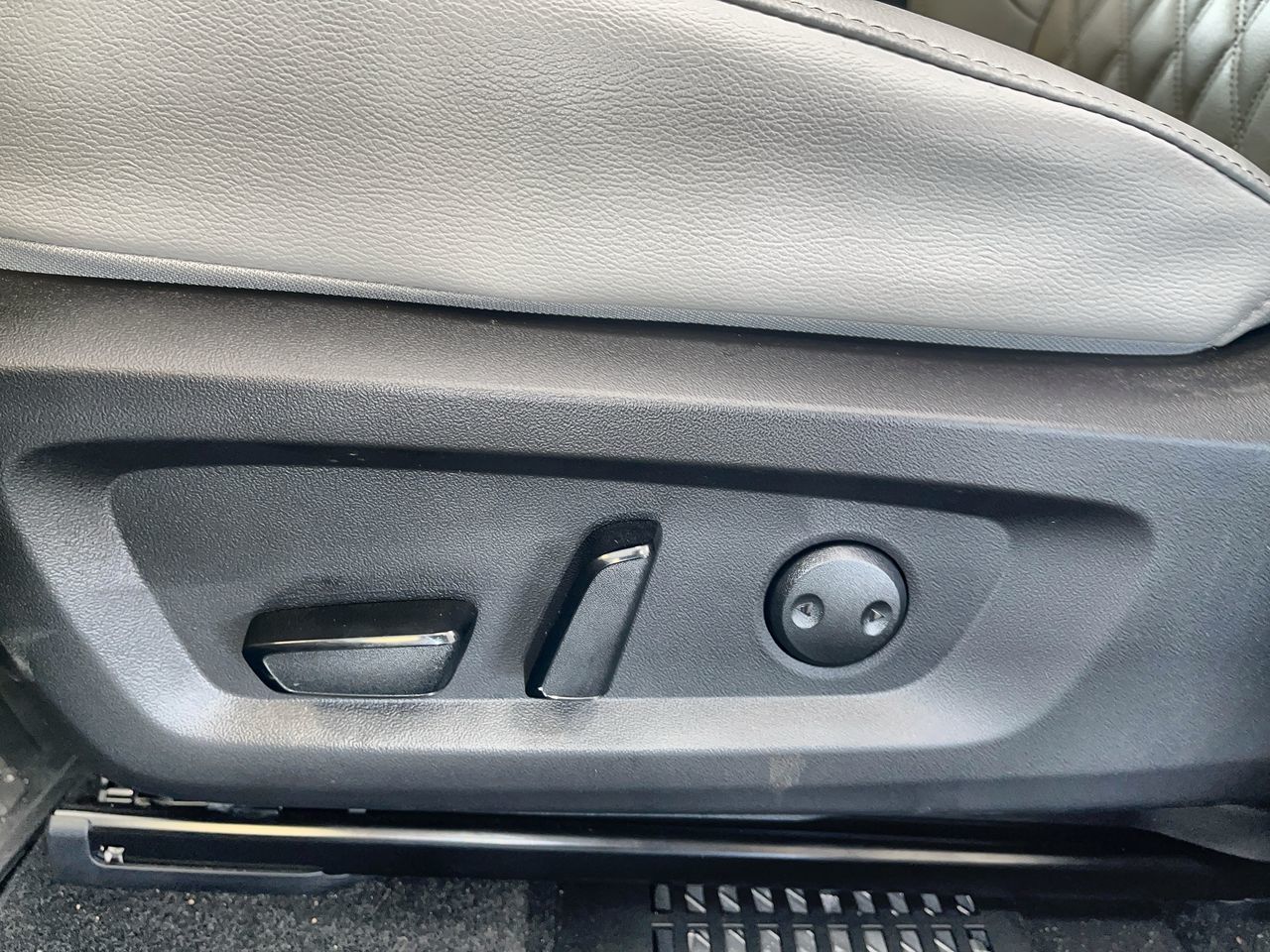 Mitsubishi Outlander Plug-in Hybrid  2025 à Regina, Saskatchewan