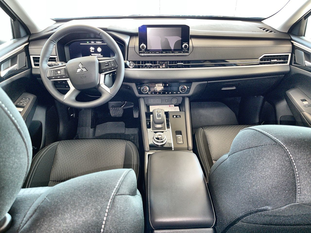 2025 Mitsubishi Outlander Plug-in Hybrid