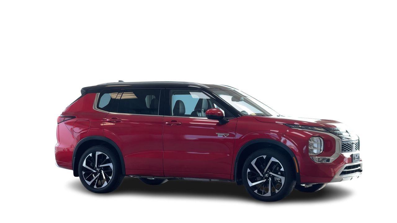 2025 Mitsubishi Outlander Plug-in Hybrid in Regina, Saskatchewan