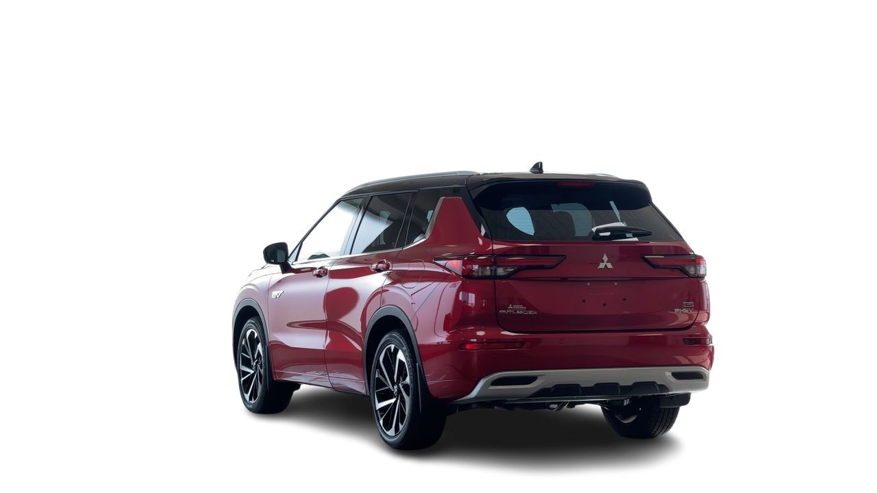 2025 Mitsubishi Outlander Plug-in Hybrid in Regina, Saskatchewan