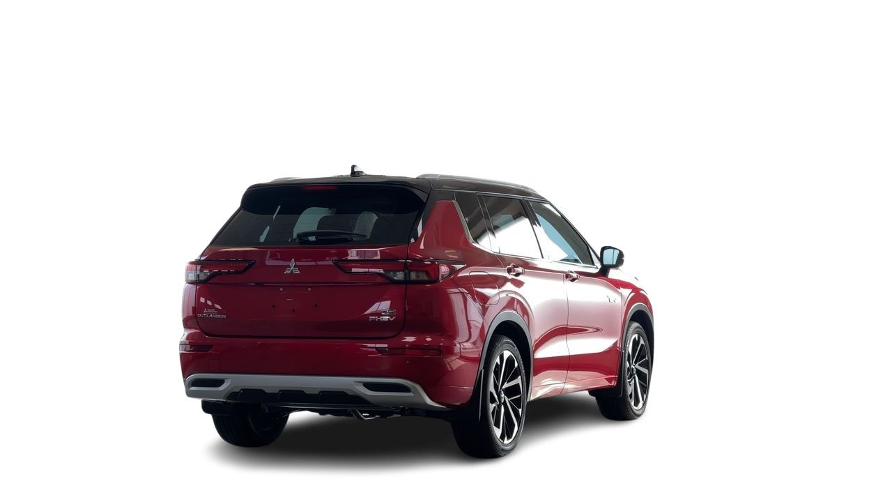 2025 Mitsubishi Outlander Plug-in Hybrid in Regina, Saskatchewan