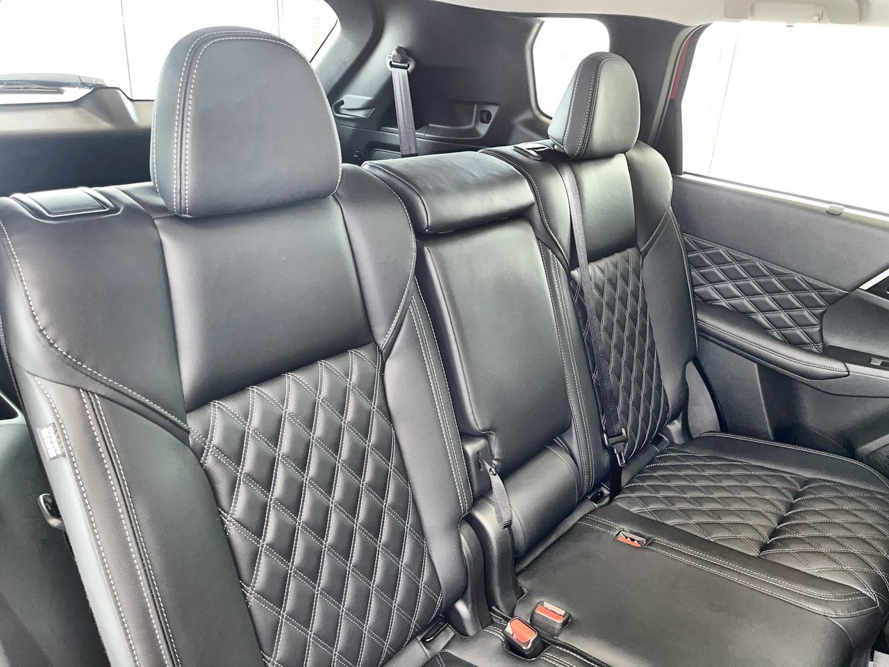 2025 Mitsubishi Outlander Plug-in Hybrid in Regina, Saskatchewan