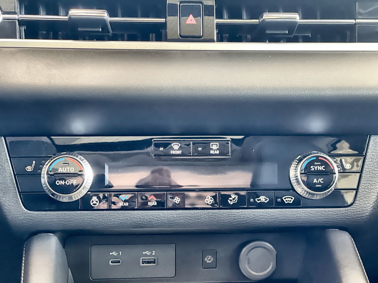 2025 Mitsubishi Outlander Plug-In Hybrid