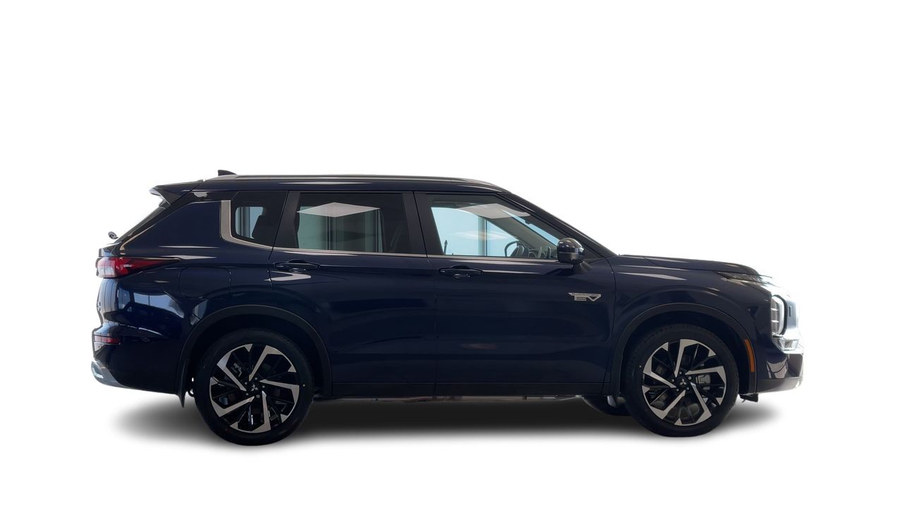 2025 Mitsubishi Outlander Plug-In Hybrid