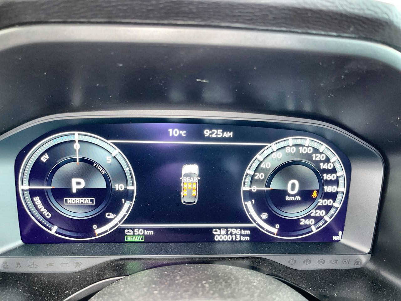 2025 Mitsubishi Outlander Plug-In Hybrid