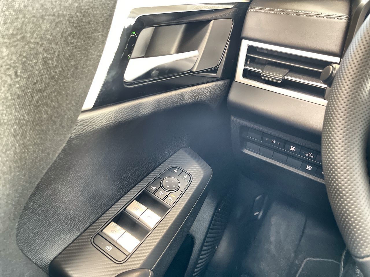 2025 Mitsubishi Outlander Plug-In Hybrid