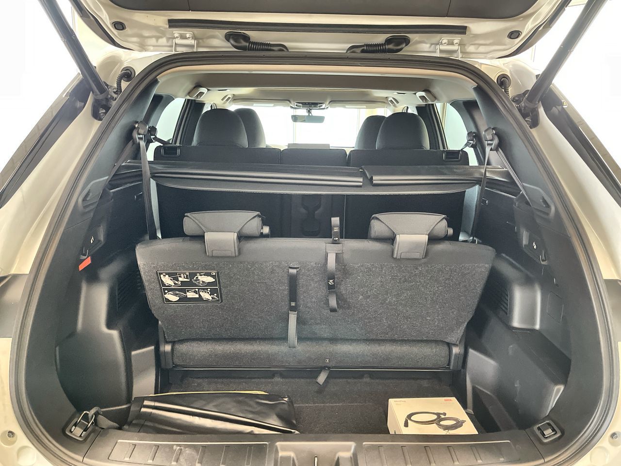2025 Mitsubishi Outlander Plug-In Hybrid
