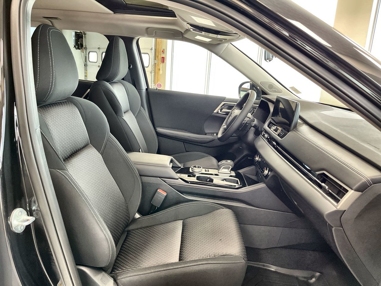 2026 Mitsubishi Outlander Plug-in Hybrid