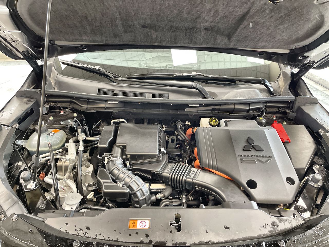 2026 Mitsubishi Outlander Plug-in Hybrid