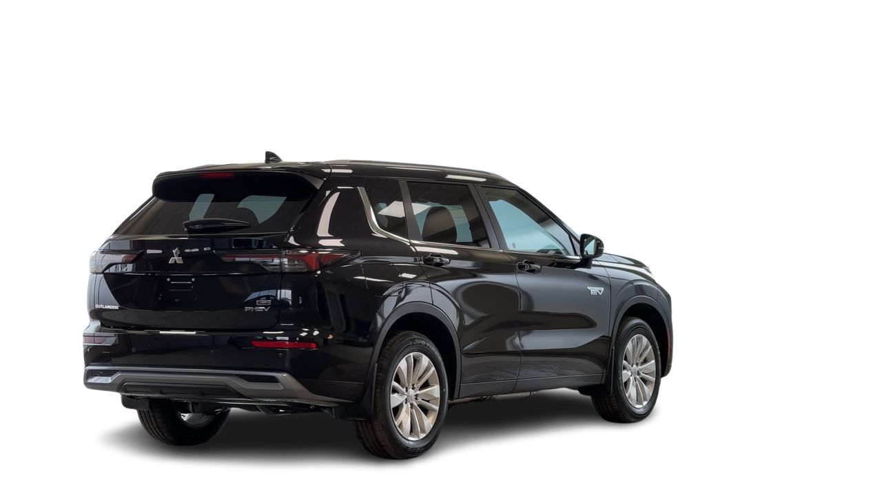 2026 Mitsubishi Outlander Plug-in Hybrid