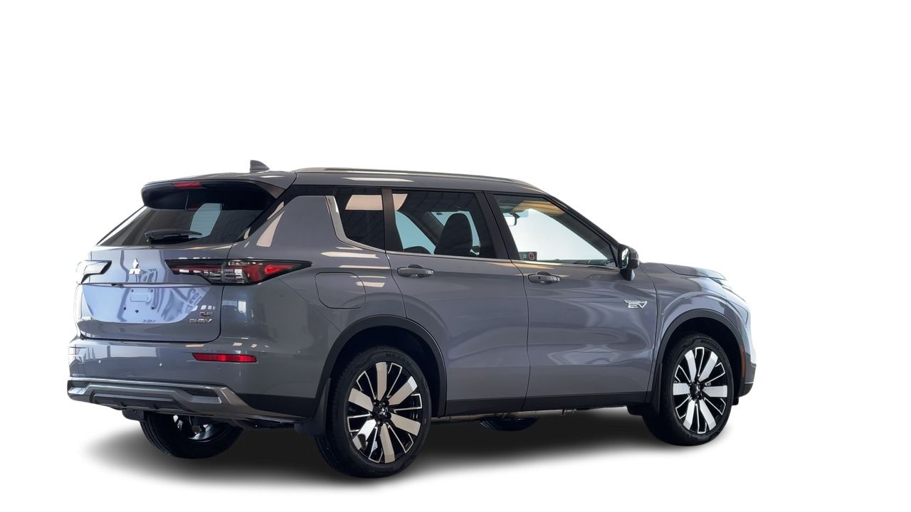2026 Mitsubishi Outlander Plug-in Hybrid