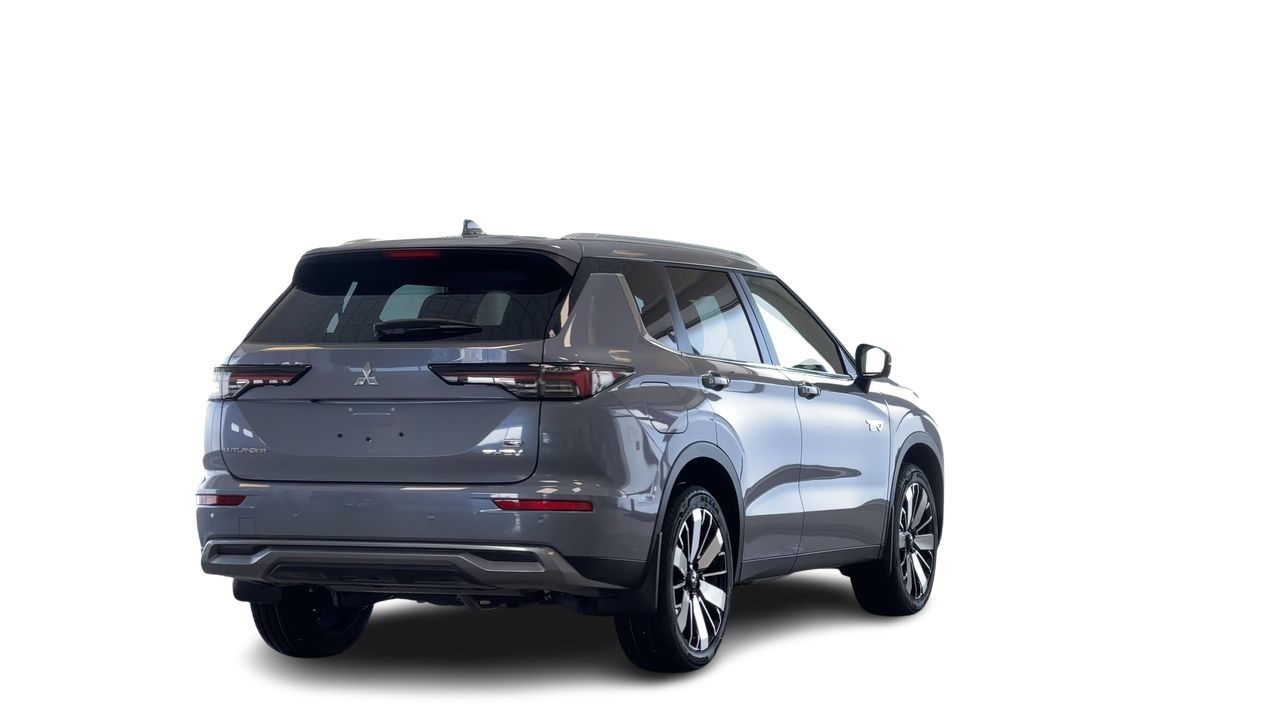 2026 Mitsubishi Outlander Plug-in Hybrid