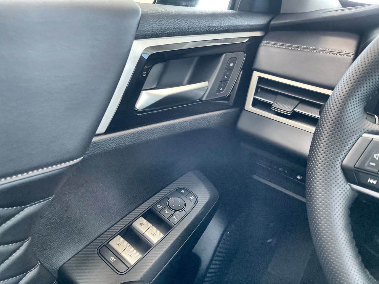 2026 Mitsubishi Outlander Plug-in Hybrid