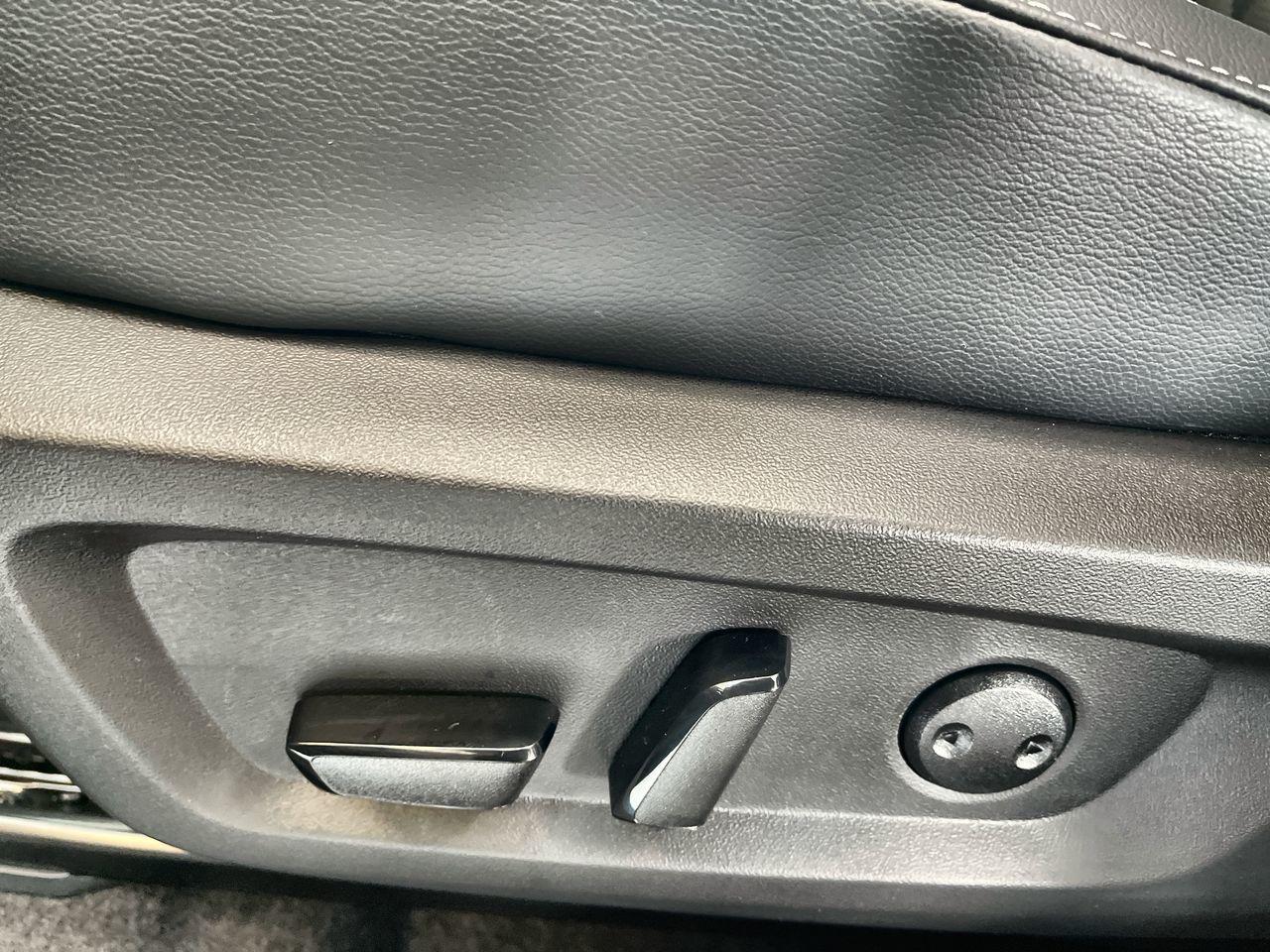 2026 Mitsubishi Outlander Plug-in Hybrid