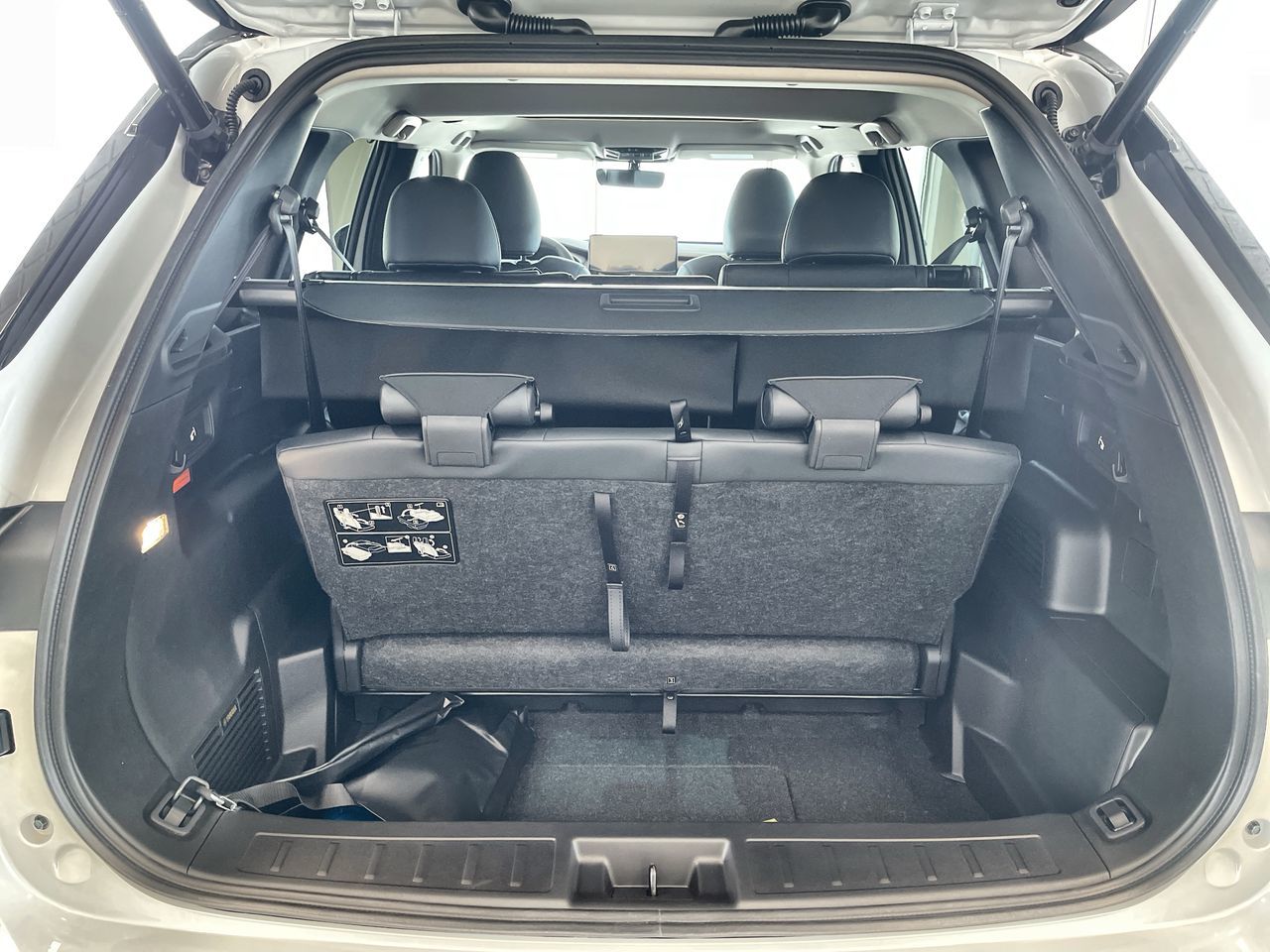 2026 Mitsubishi Outlander Plug-in Hybrid