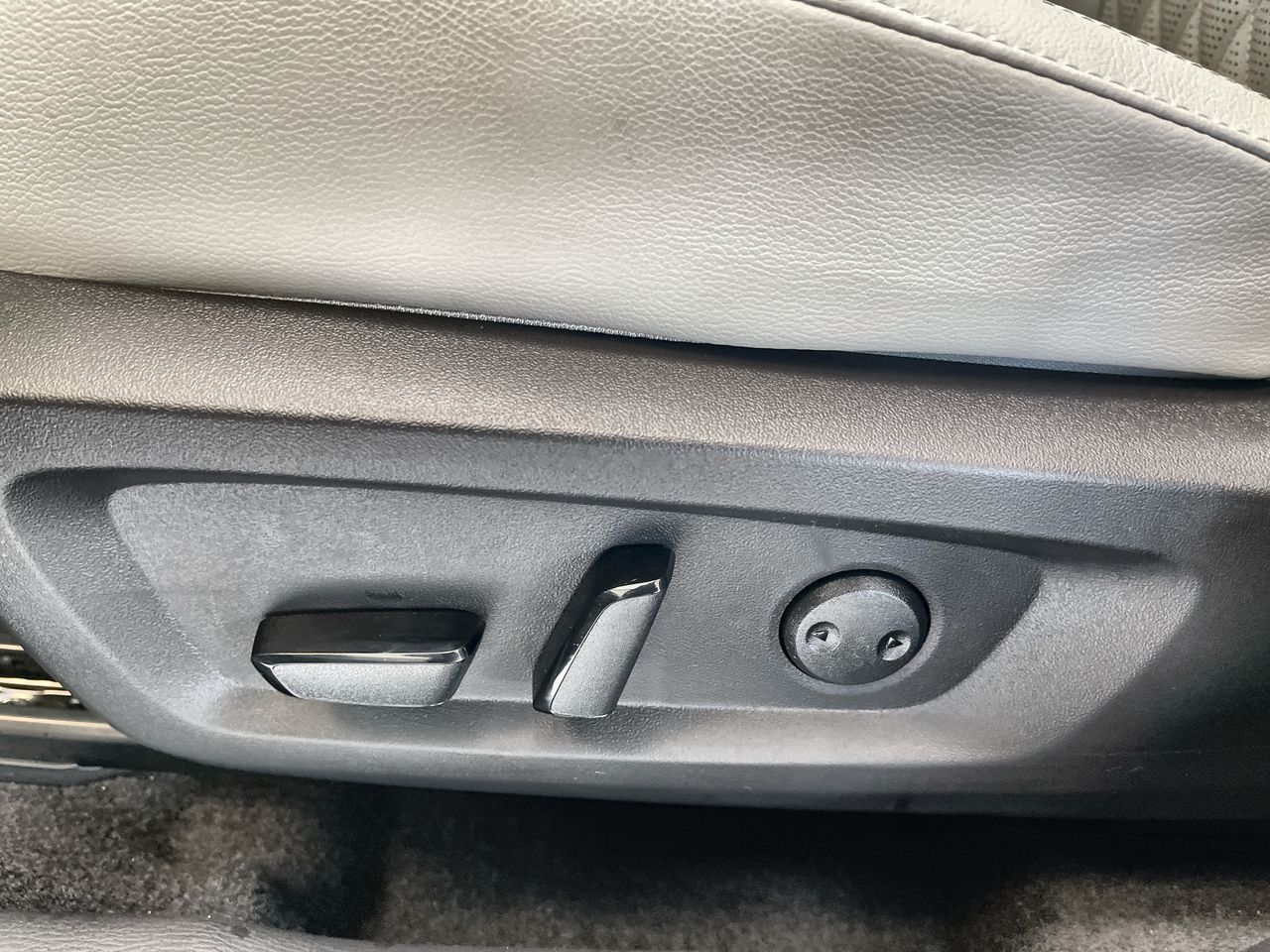 2026 Mitsubishi Outlander Plug-in Hybrid