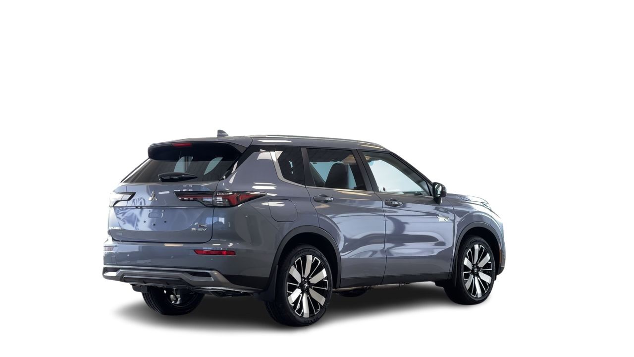2026 Mitsubishi Outlander Plug-in Hybrid