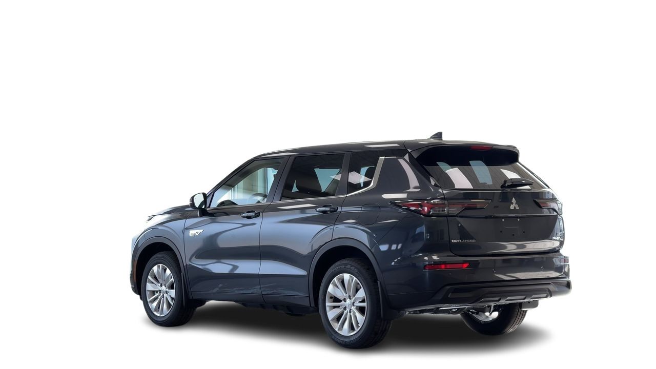 Mitsubishi Outlander Plug-in Hybrid  2026 à Regina, Saskatchewan