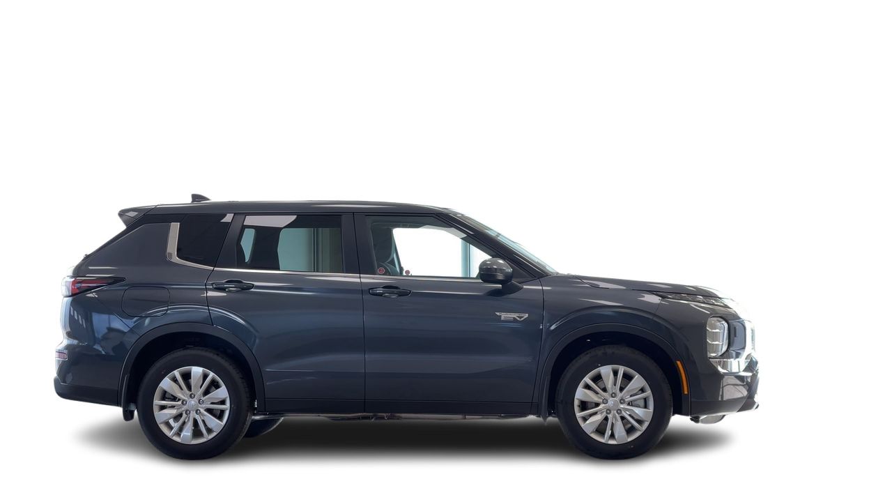 Mitsubishi Outlander Plug-in Hybrid  2026 à Regina, Saskatchewan