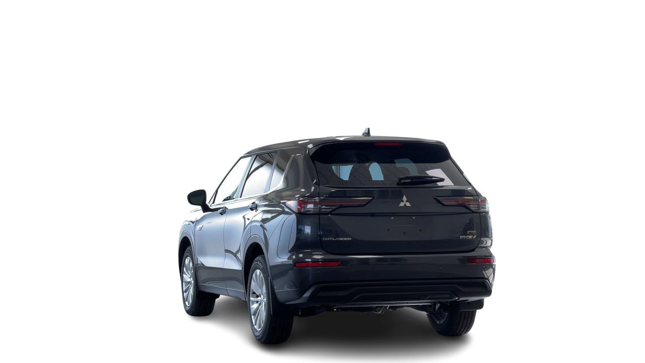 Mitsubishi Outlander Plug-in Hybrid  2026 à Regina, Saskatchewan