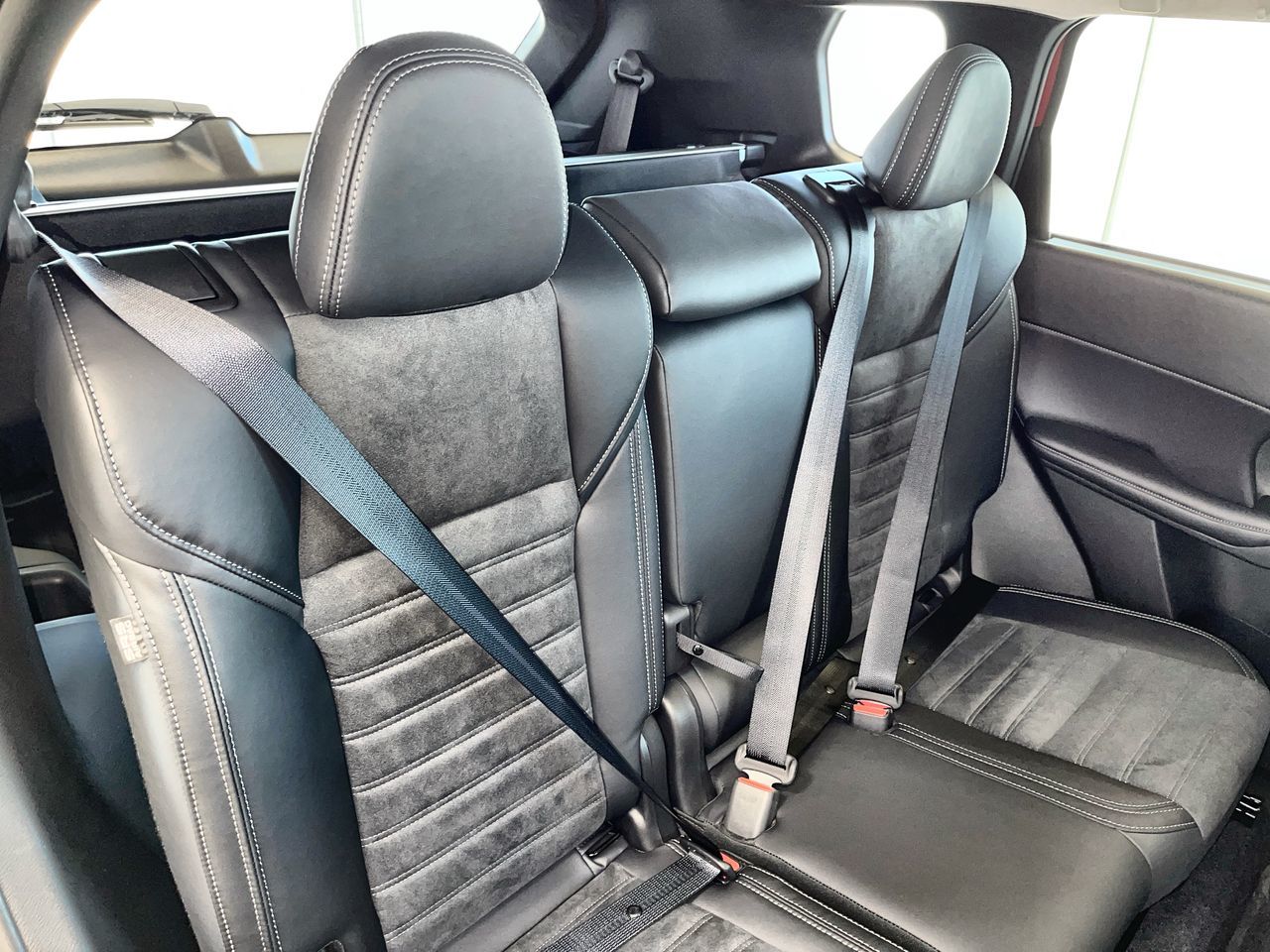 2026 Mitsubishi Outlander Plug-in Hybrid