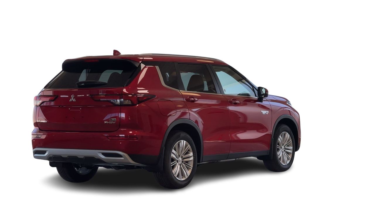 2026 Mitsubishi Outlander Plug-in Hybrid