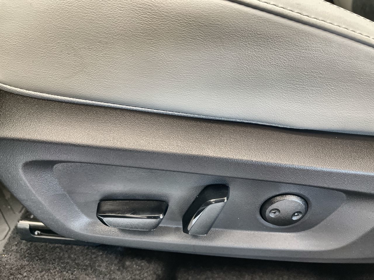2026 Mitsubishi Outlander Plug-in Hybrid