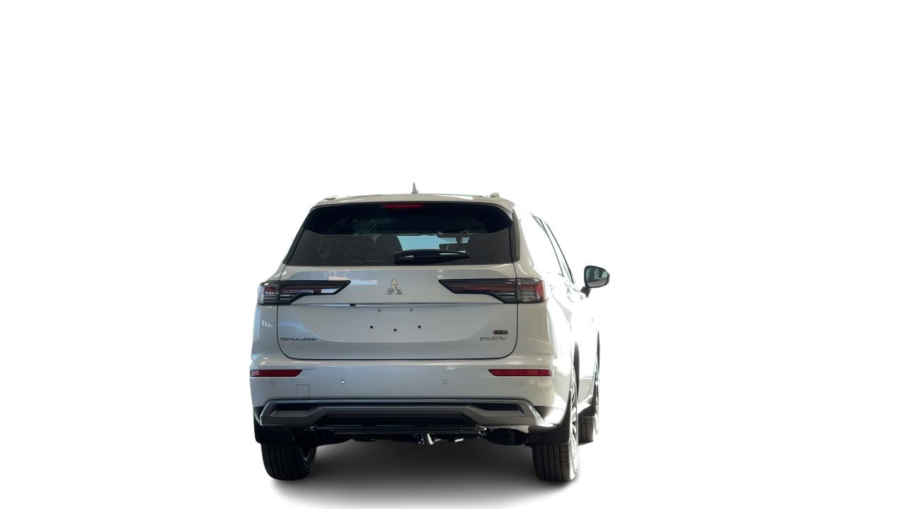 2026 Mitsubishi Outlander Plug-in Hybrid
