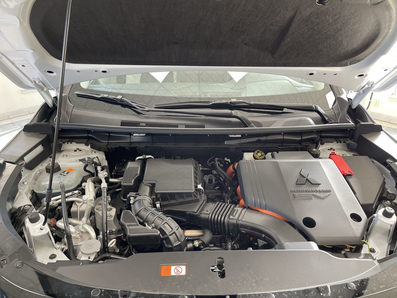 2026 Mitsubishi Outlander Plug-in Hybrid