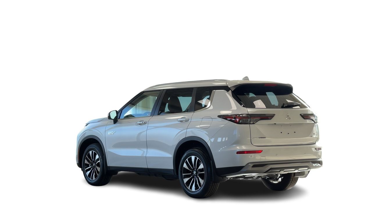 2026 Mitsubishi Outlander Plug-in Hybrid