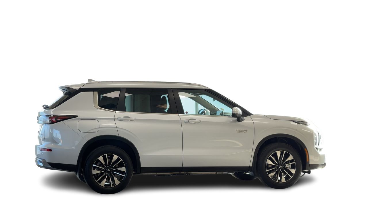 2026 Mitsubishi Outlander Plug-in Hybrid