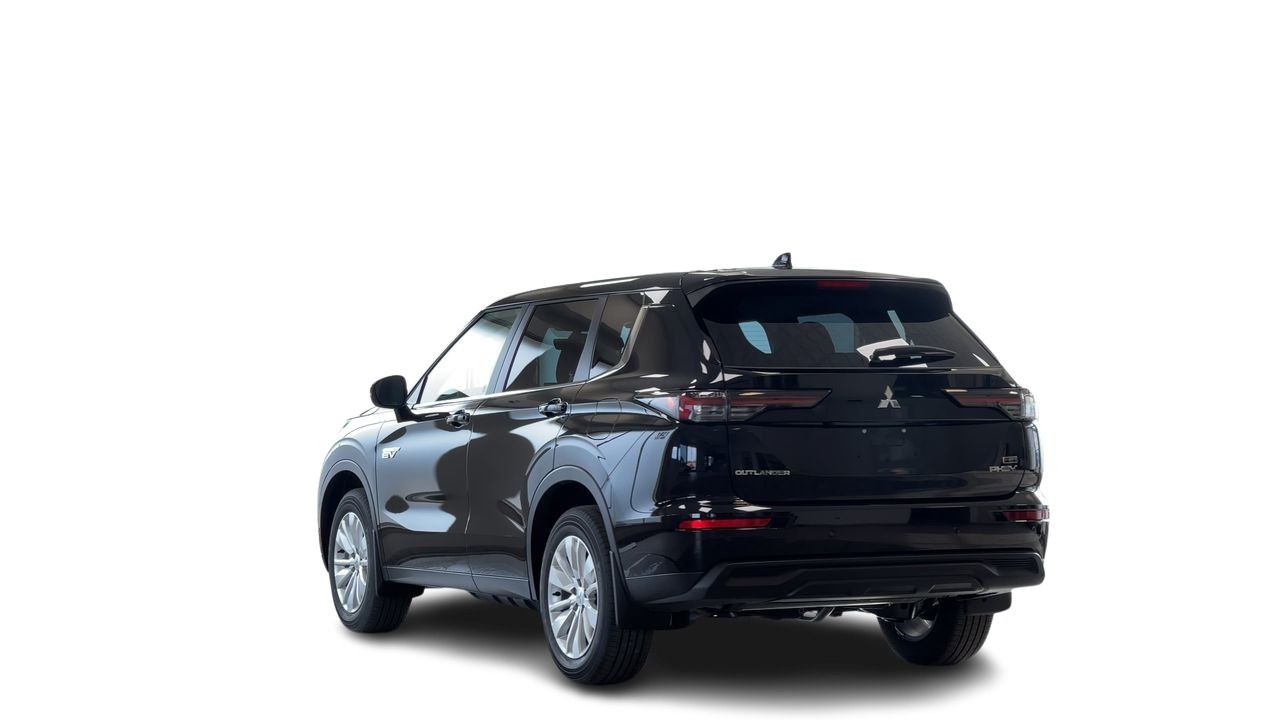 2026 Mitsubishi Outlander Plug-in Hybrid in Regina, Saskatchewan