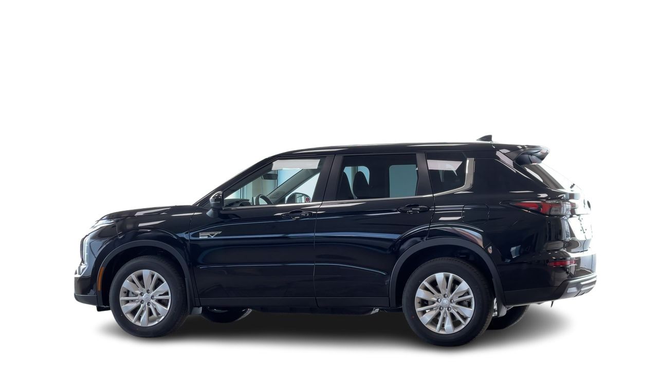 2026 Mitsubishi Outlander Plug-in Hybrid in Regina, Saskatchewan