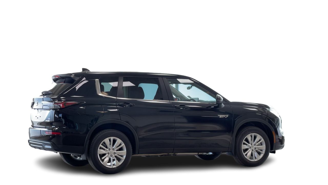 2026 Mitsubishi Outlander Plug-in Hybrid in Regina, Saskatchewan