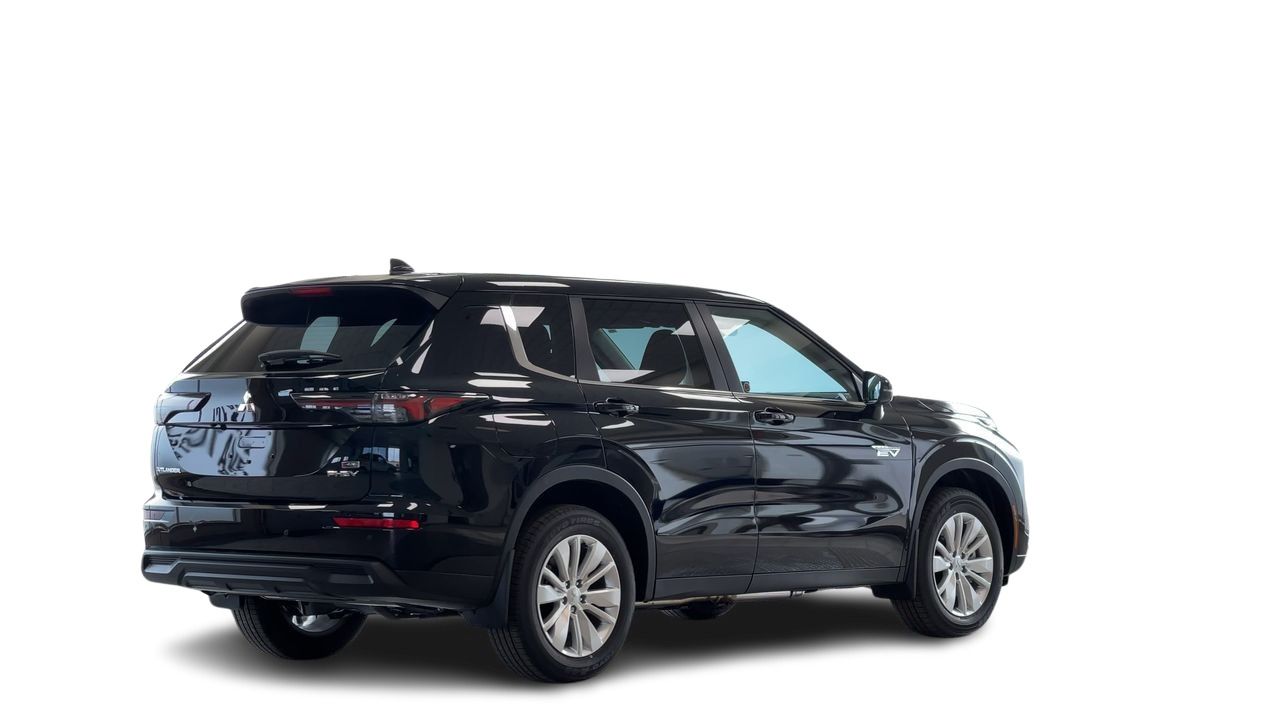 2026 Mitsubishi Outlander Plug-in Hybrid in Regina, Saskatchewan