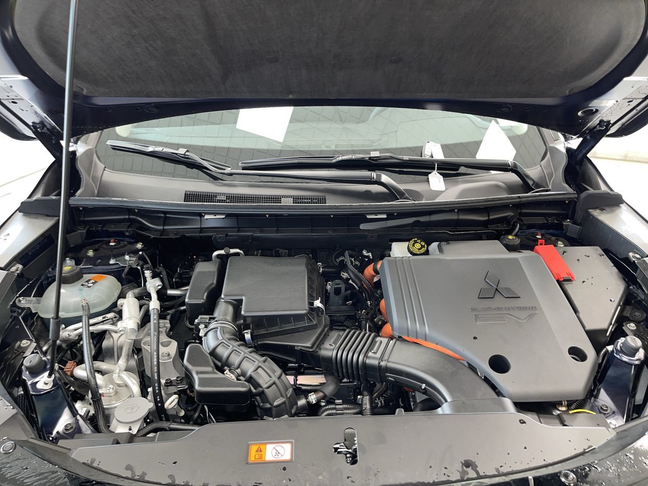 2026 Mitsubishi Outlander Plug-in Hybrid