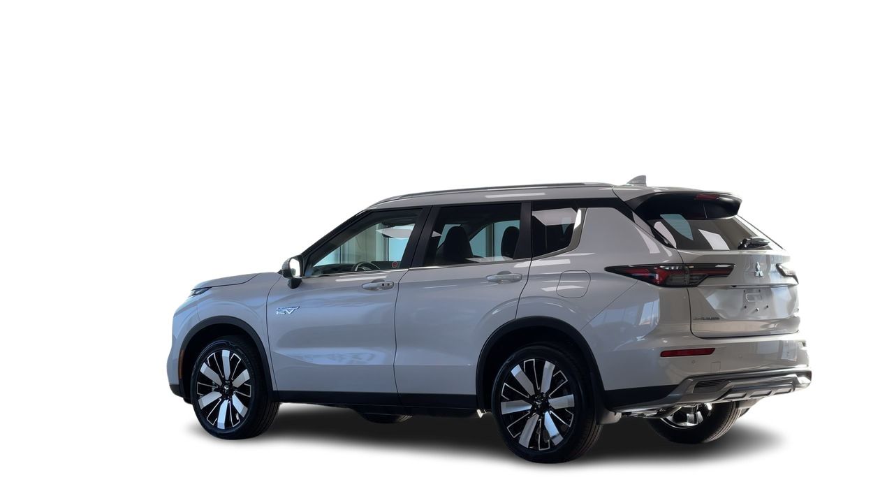 2026 Mitsubishi Outlander Plug-in Hybrid